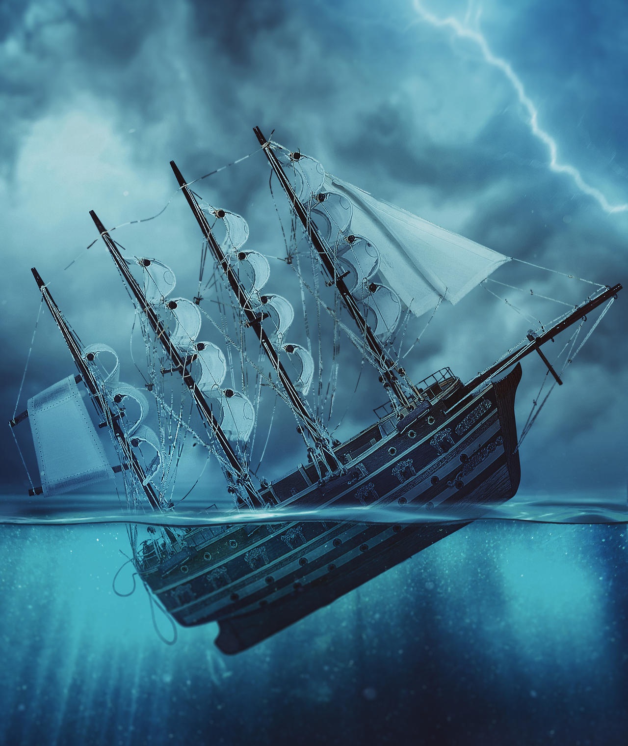 Những câu chuyện về tàu du lịch biến mất bí ẩn trên biển